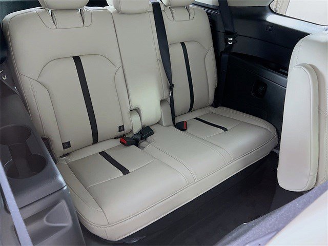 Used 2026 MAZDA CX-90 3.3 Turbo w/ Premium Sport Pkg image 24