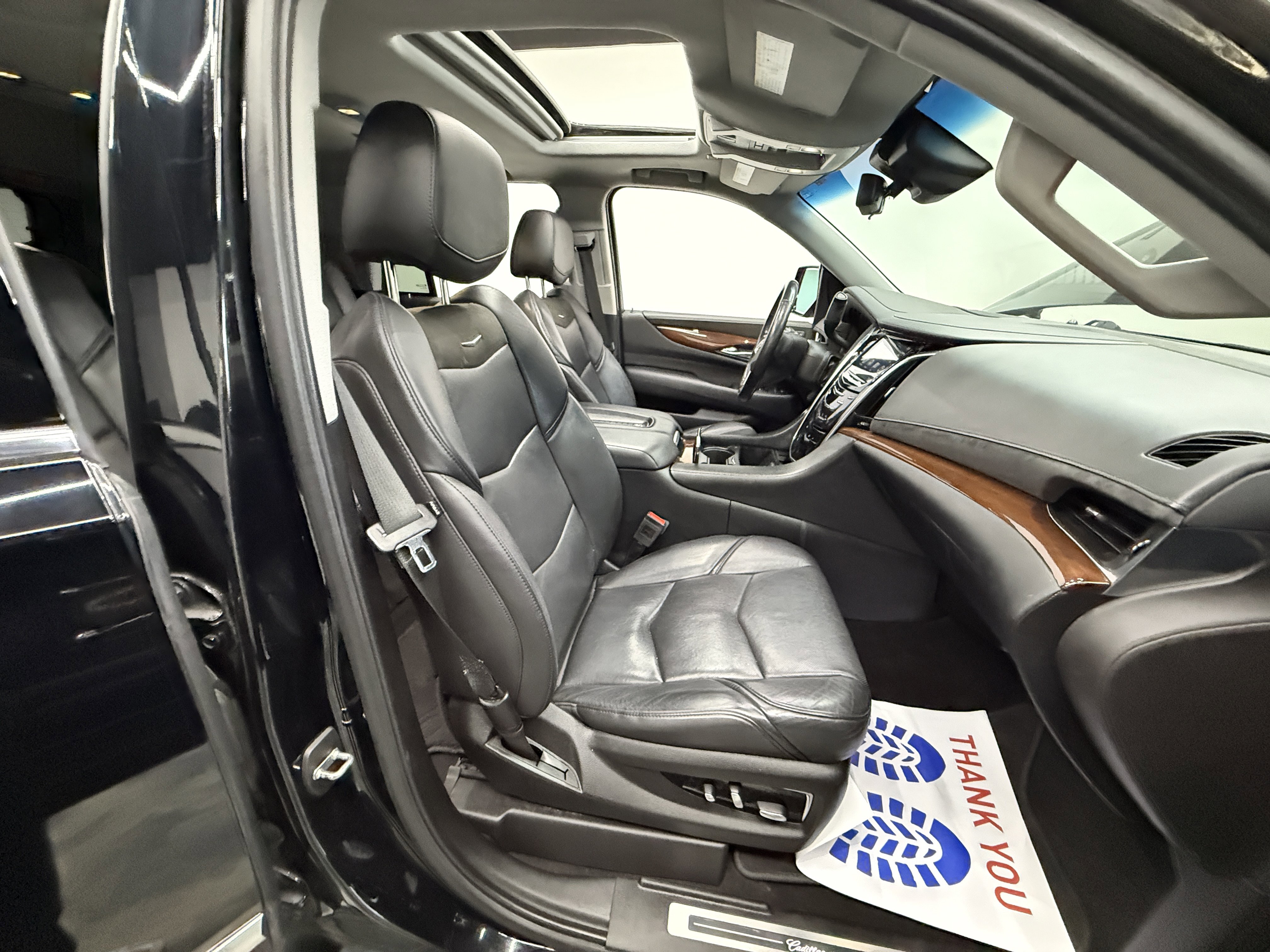 Used 2019 Cadillac Escalade Luxury image 21