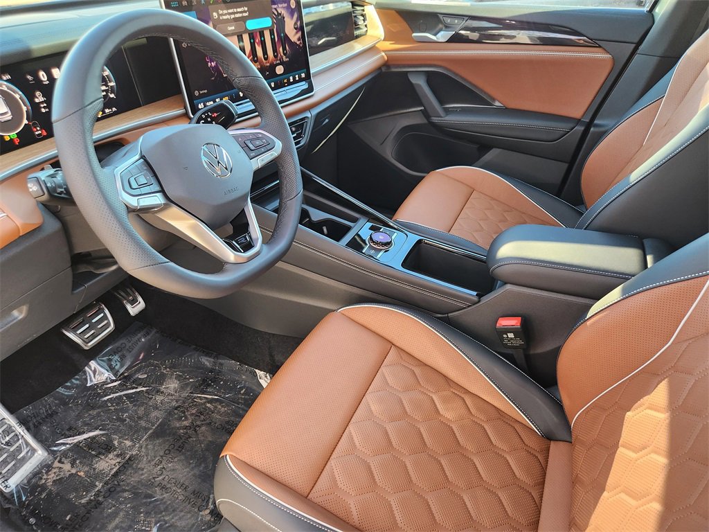 New 2026 Volkswagen Tiguan SEL R-Line image 7