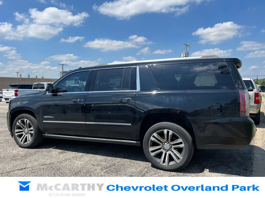 Used 2018 GMC Yukon XL Denali w/ Denali Ultimate Package AWD/4WD image 5