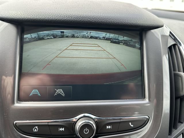 Used 2018 Chevrolet Cruze LT w/ Convenience Package image 25