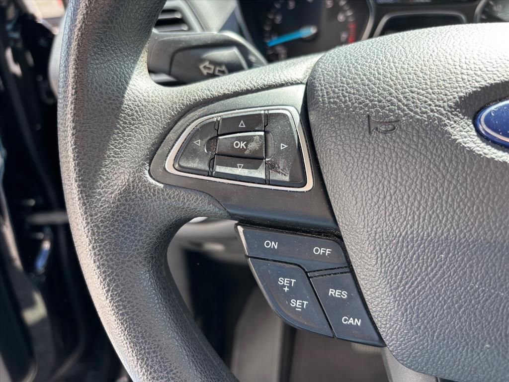 Used 2018 Ford Escape SE image 15