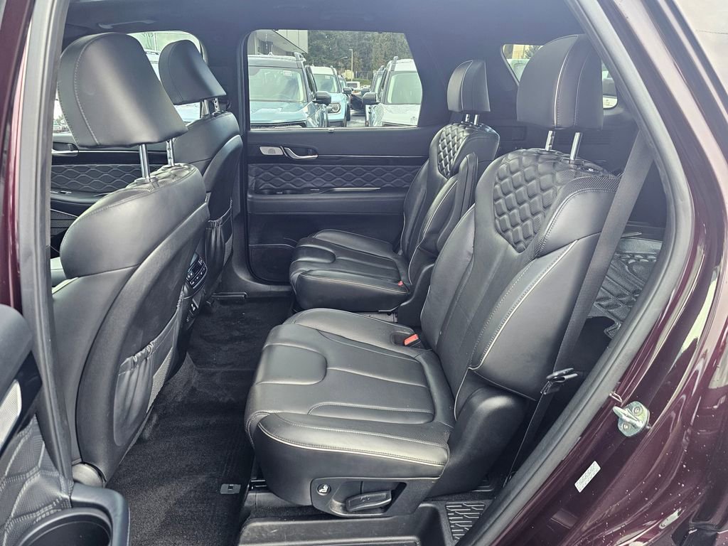 Used 2020 Hyundai Palisade Limited image 16