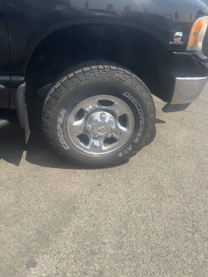 Used 2003 Dodge Ram 2500 Truck ST AWD/4WD image 8