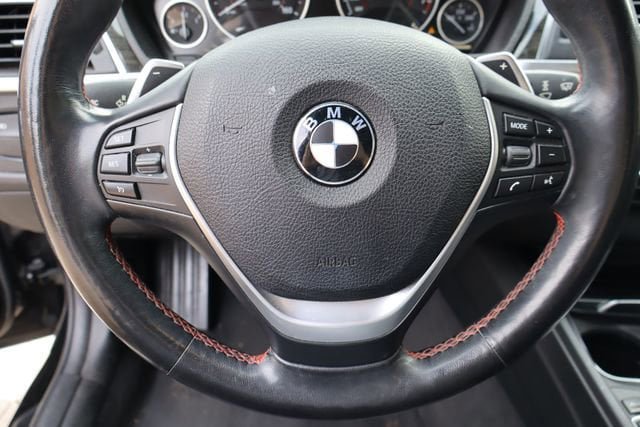 Used 2017 BMW 330i Sedan w/ Premium Package RWD image 11