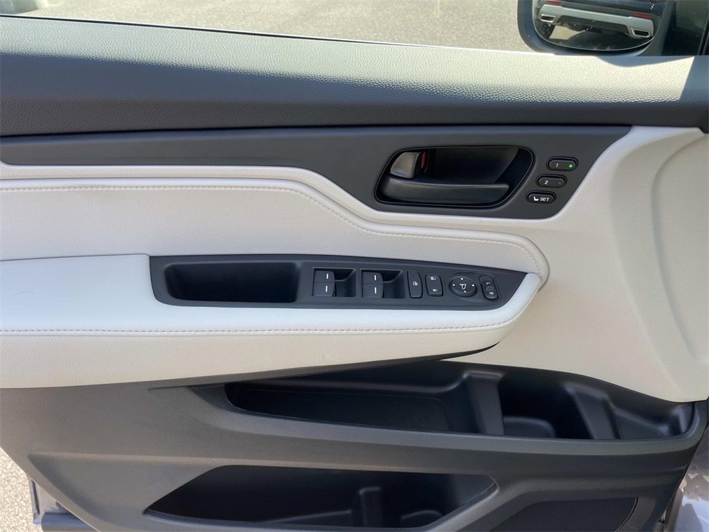 New 2026 Honda Odyssey EX-L image 16