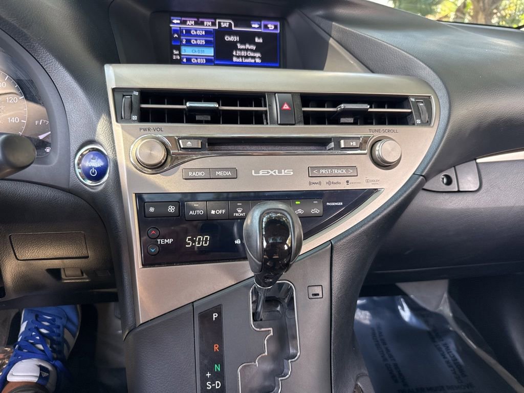 Used 2015 Lexus RX 450h FWD image 44