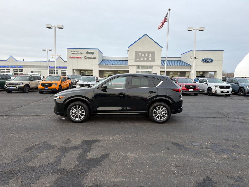 Used 2025 MAZDA CX-5 AWD 2.5 S w/ Preferred Package image 2