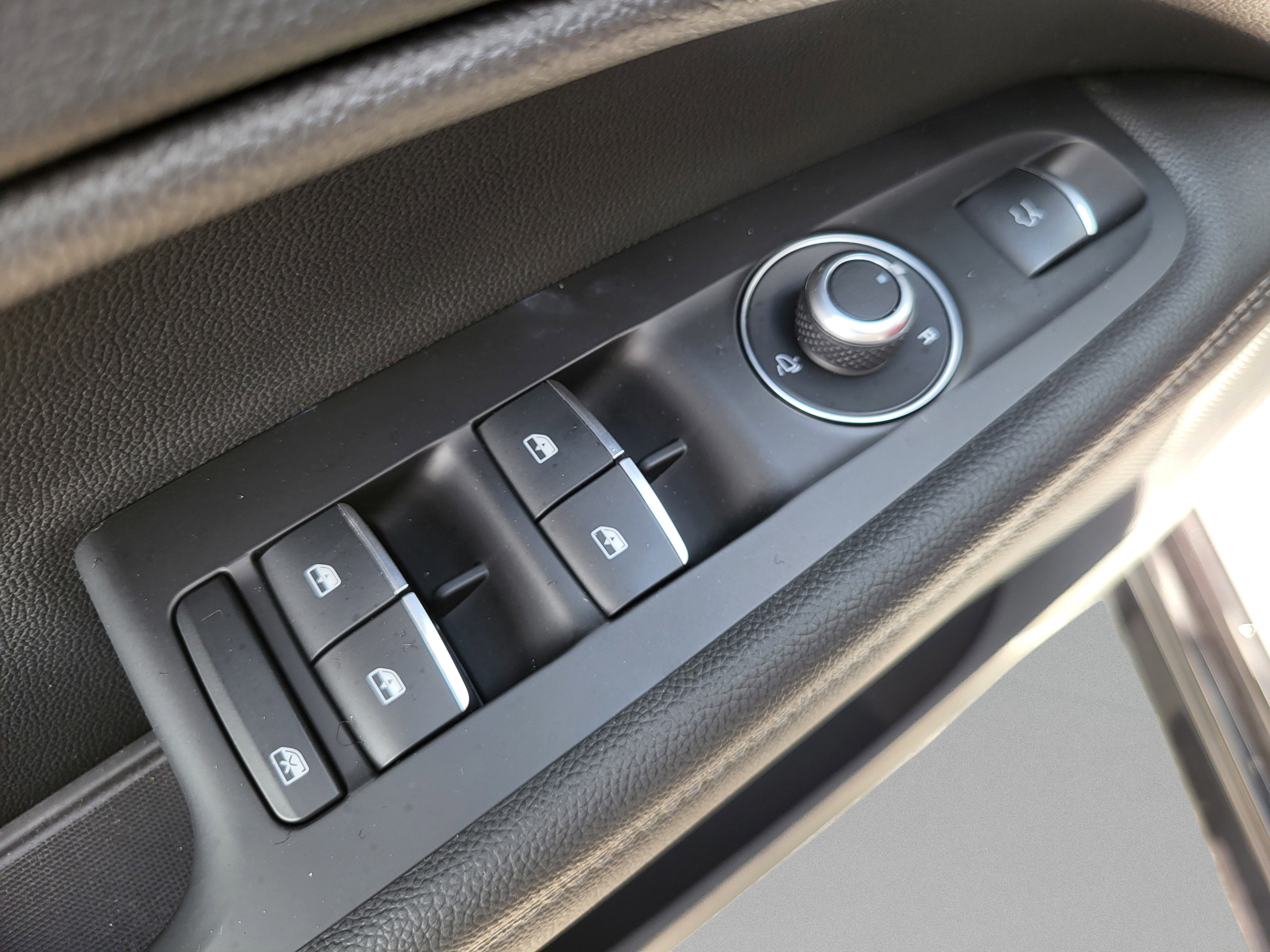 New 2026 Alfa Romeo Stelvio Sprint AWD/4WD image 72