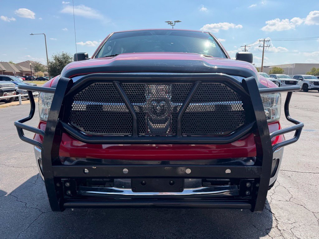Used 2018 RAM 1500 Classic SLT w/ Luxury Group AWD/4WD image 8
