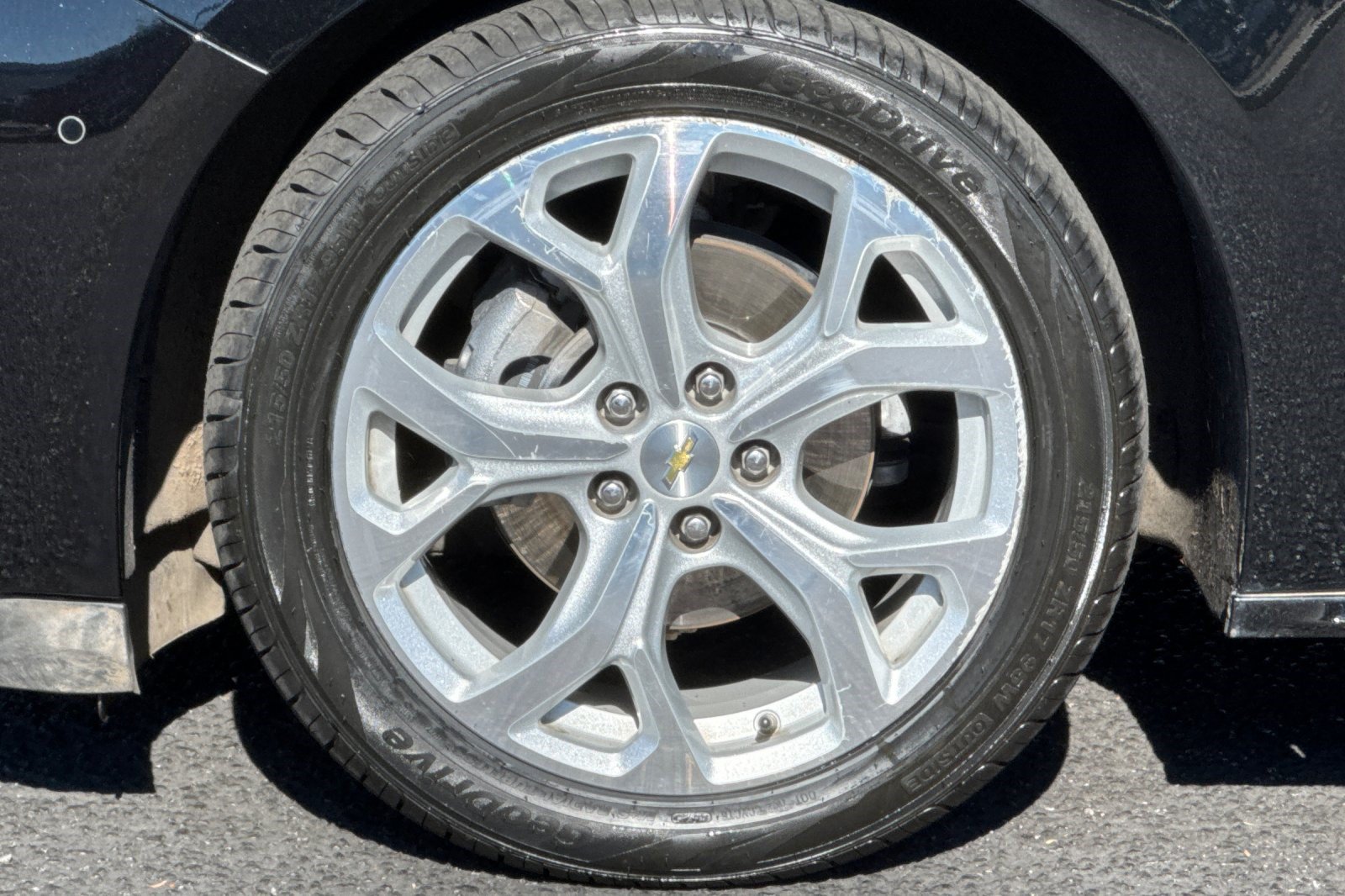 Used 2018 Chevrolet Volt Premier w/ Driver Confidence Package FWD image 12