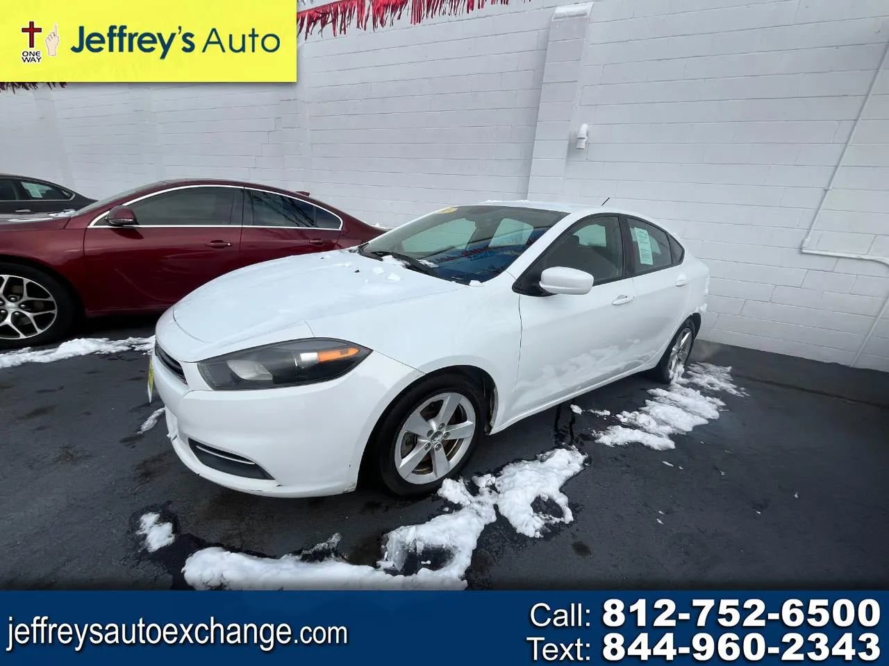 Used 2015 Dodge Dart SXT image 1