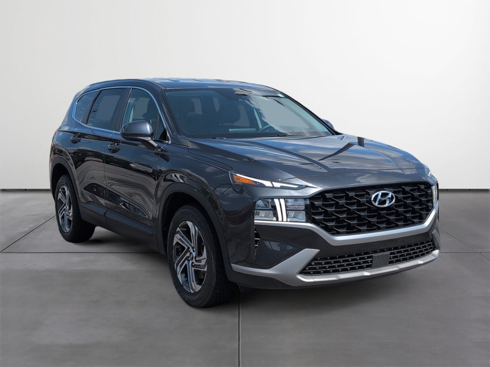 Used 2023 Hyundai Santa Fe SE FWD image 7