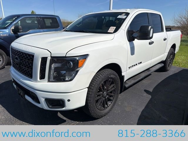 Used 2018 Nissan Titan Platinum Reserve AWD/4WD image 1