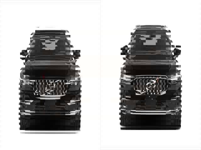 Used 2022 Volvo XC60 B6 Inscription w/ Climate Package image 4