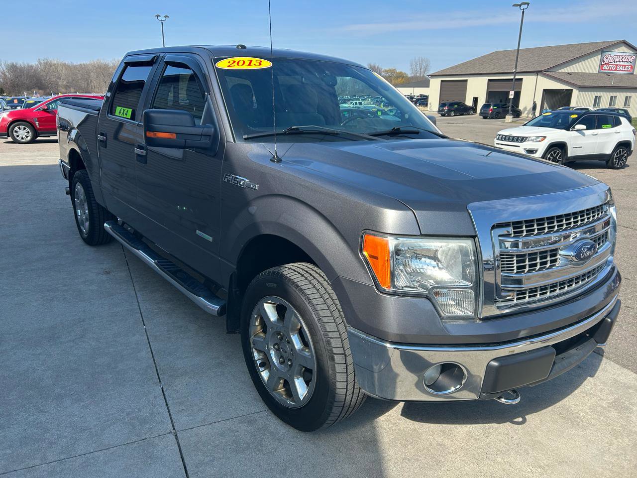 Used 2013 Ford F150 XLT w/ Luxury Equipment Group image 3