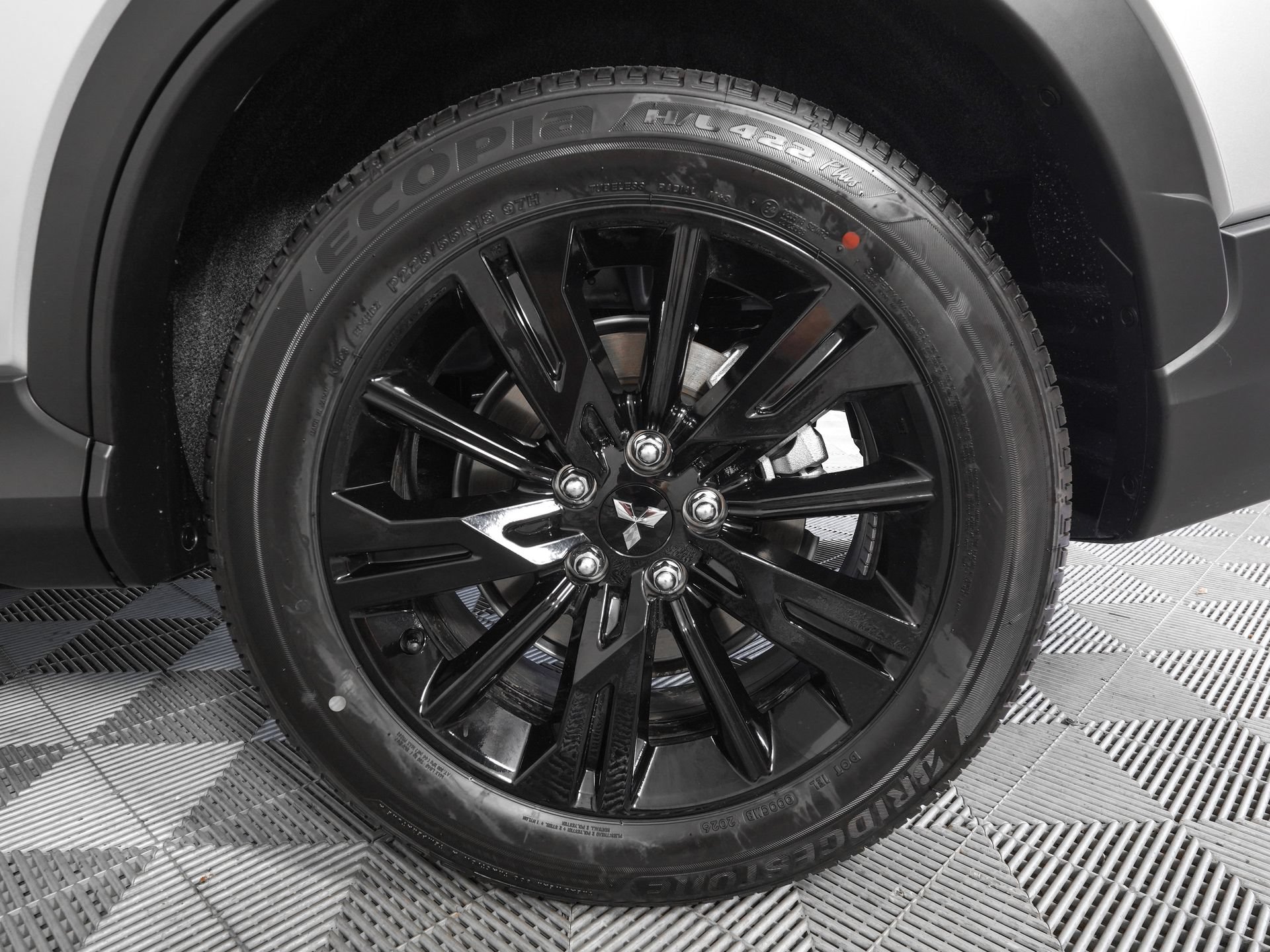 New 2026 Mitsubishi Eclipse Cross LE AWD/4WD image 22