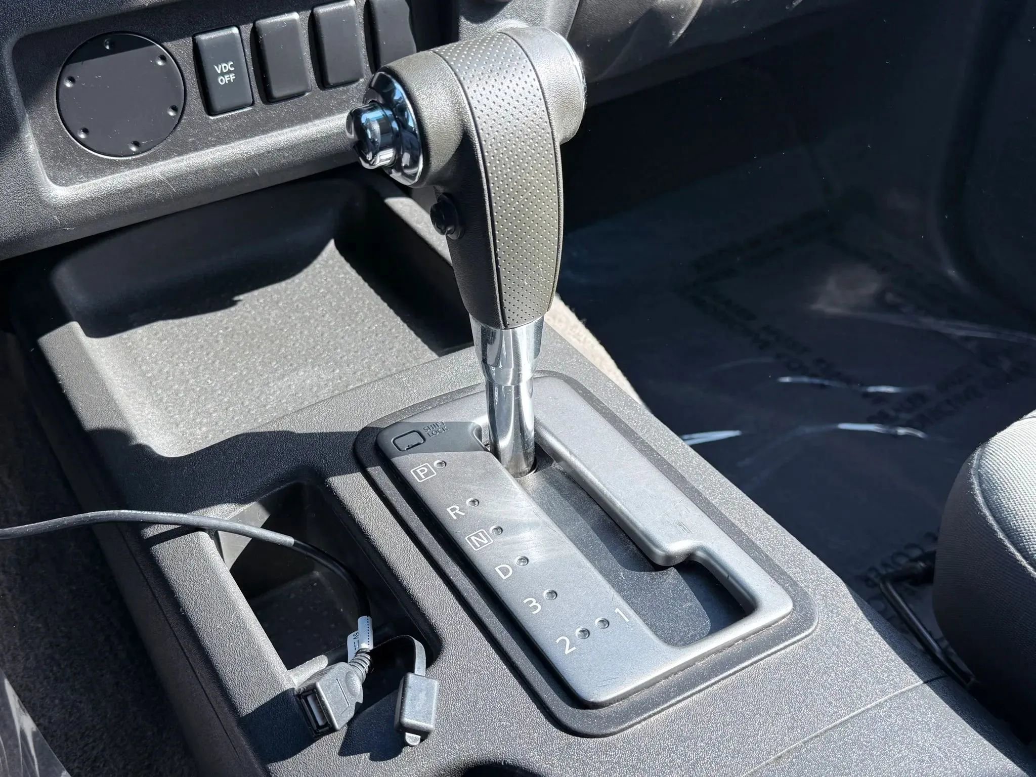 Used 2010 Nissan Xterra X image 23