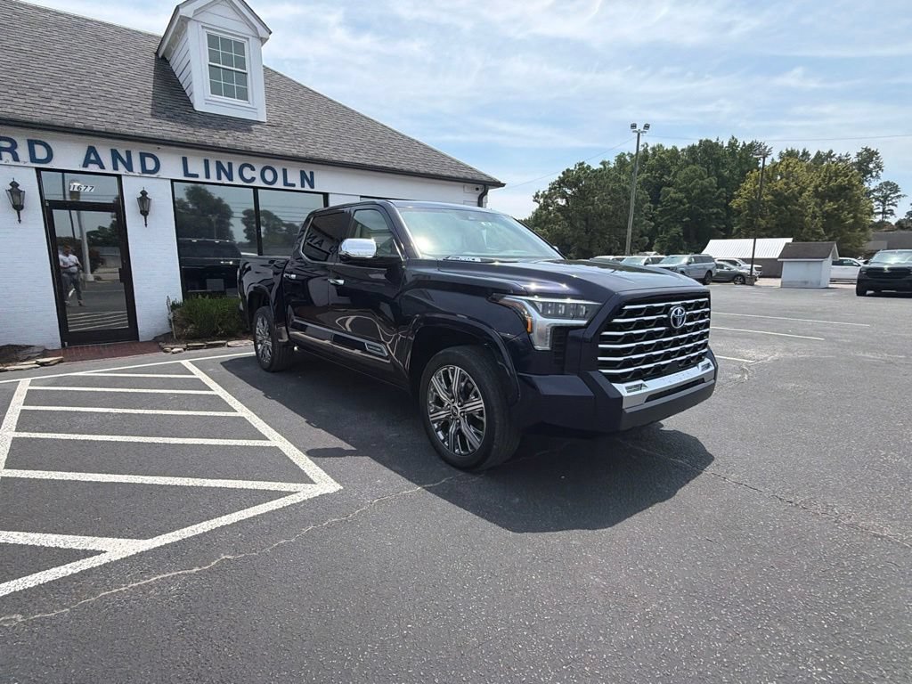 Used 2024 Toyota Tundra Capstone AWD/4WD image 2