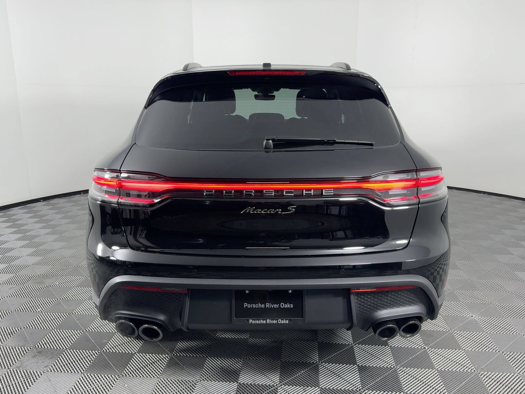 Used 2026 Porsche Macan S AWD/4WD image 10
