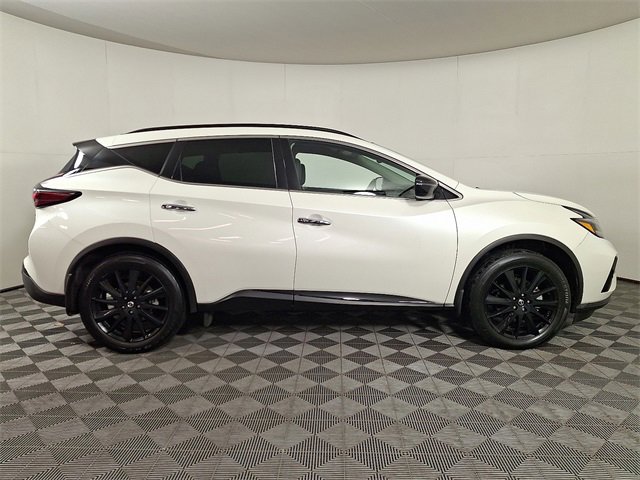 Used 2022 Nissan Murano SV w/ SV Midnight Edition Package image 10