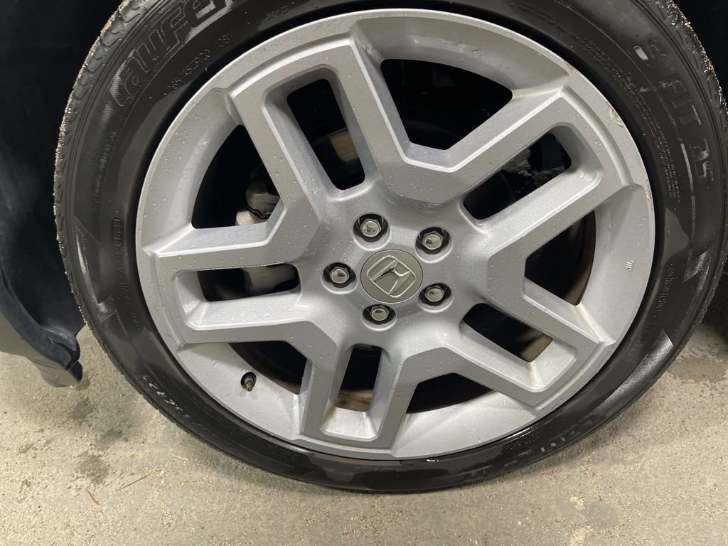 Used 2024 Honda Passport EX-L image 43