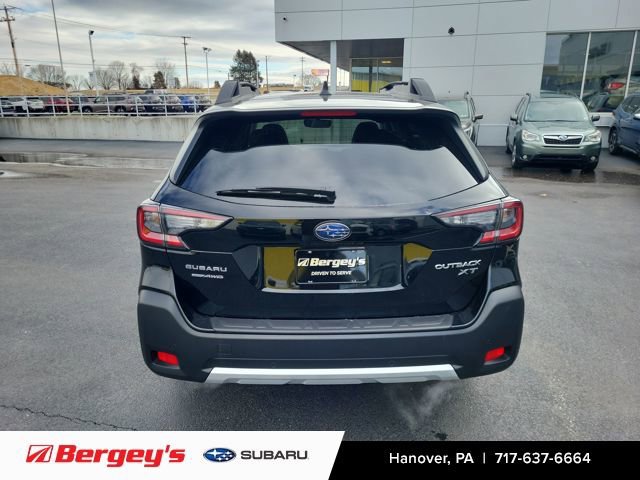 Certified 2025 Subaru Outback Limited XT image 4