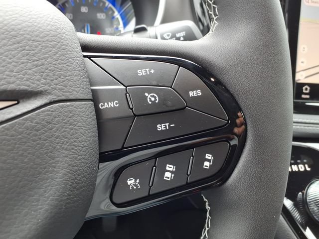 New 2027 Chrysler Pacifica Limited FWD image 25
