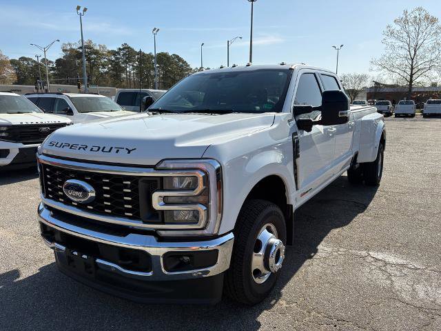Certified 2026 Ford F350 Lariat w/ Lariat Ultimate Package AWD/4WD image 1
