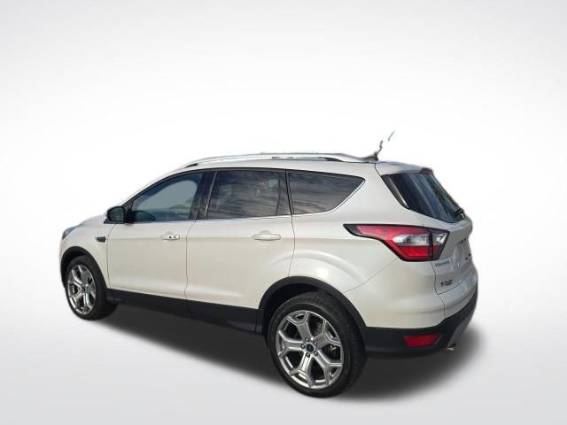 Certified 2018 Ford Escape Titanium w/ Ford Safe & Smart Package FWD image 5