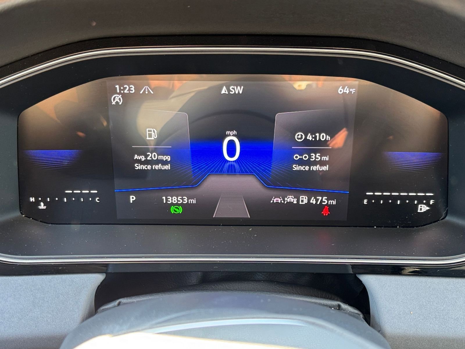 Used 2025 Volkswagen Jetta SE image 35