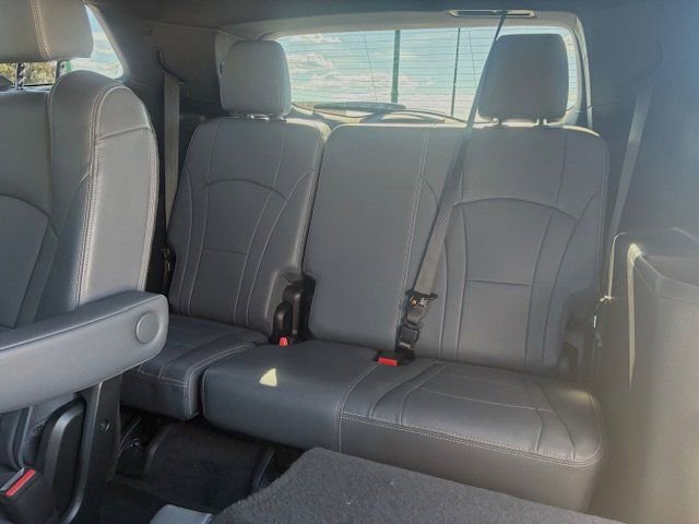 Used 2022 Buick Enclave Essence w/ Experience Buick Package image 21