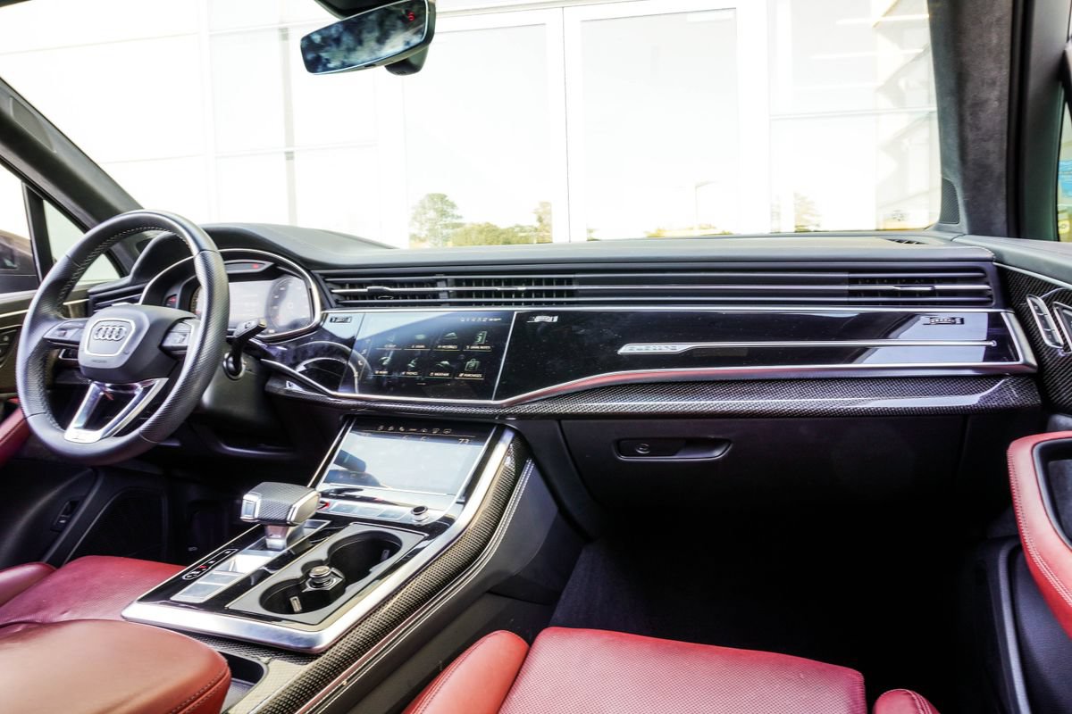 Used 2023 Audi SQ7 Prestige AWD/4WD image 19