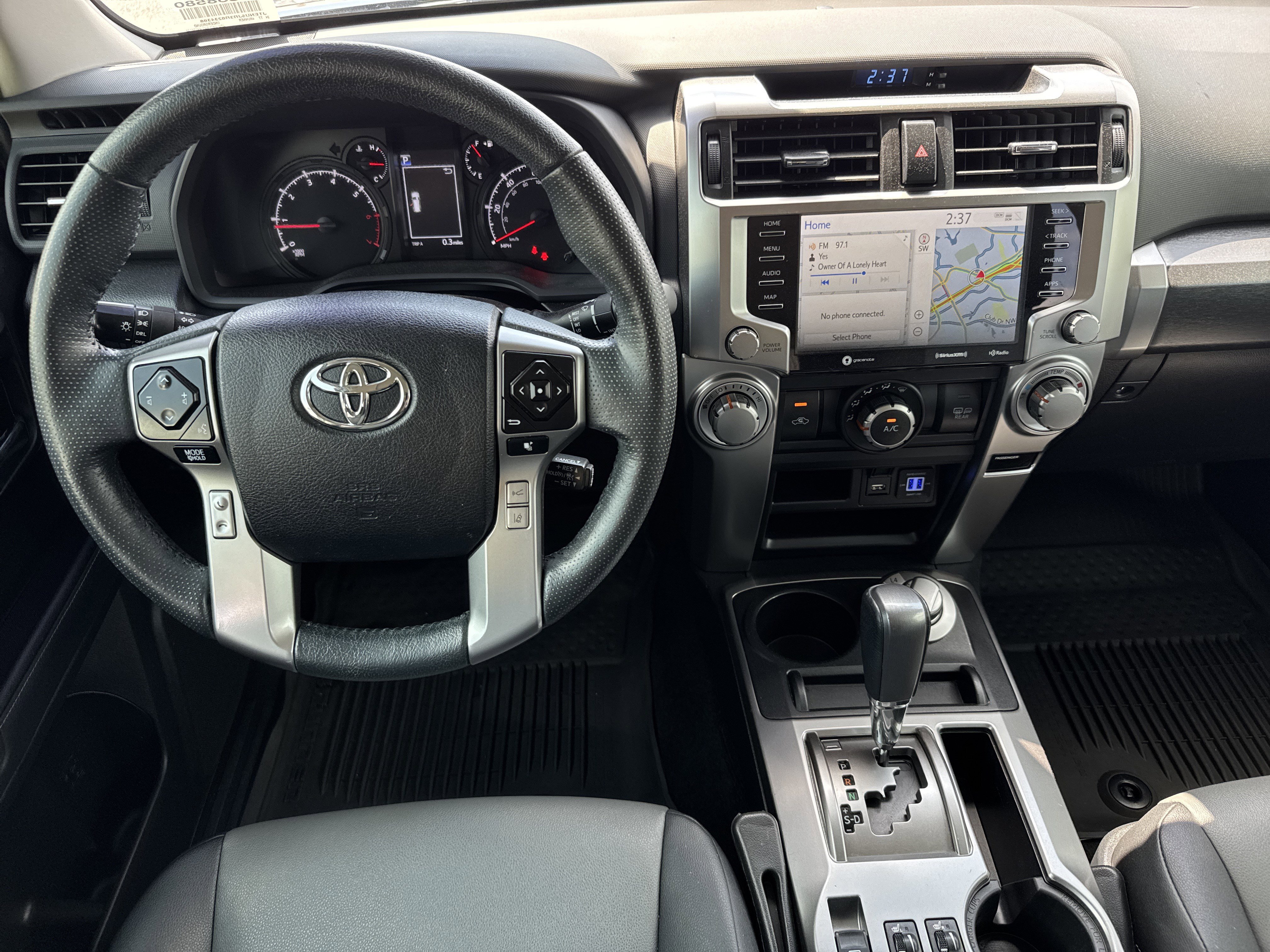 Used 2024 Toyota 4Runner SR5 Premium w/ Moonroof Package image 18