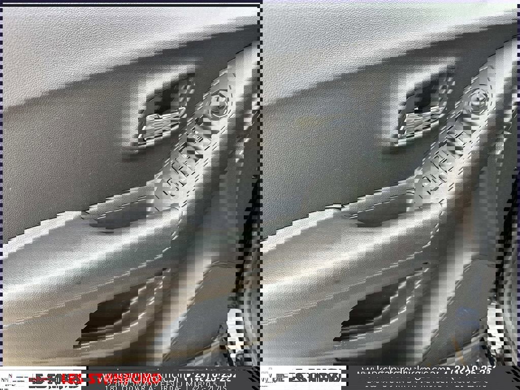 Used 2020 Chevrolet Trax LS FWD image 16