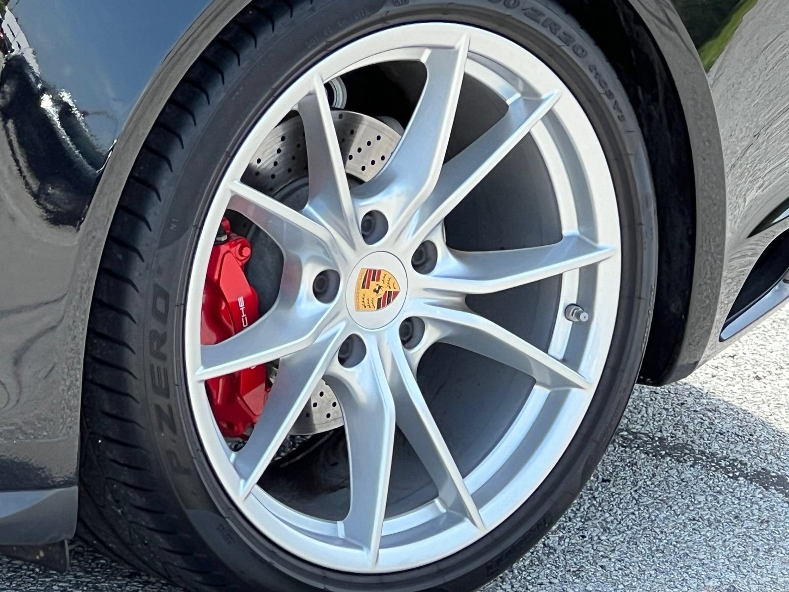 Certified 2019 Porsche 911 Carrera 4S AWD/4WD image 16