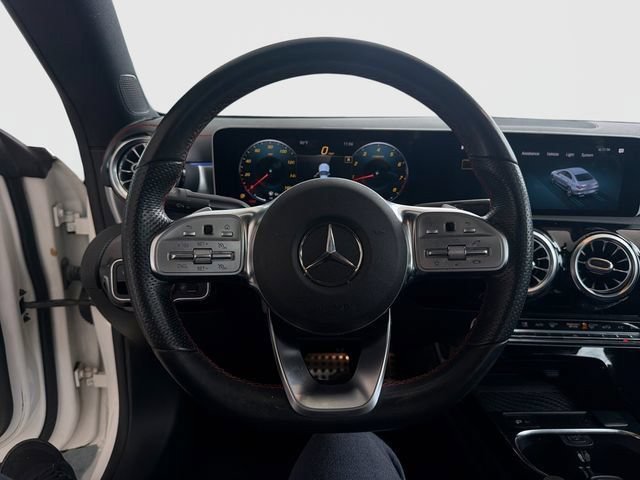 Used 2020 Mercedes-Benz CLA 250 image 18