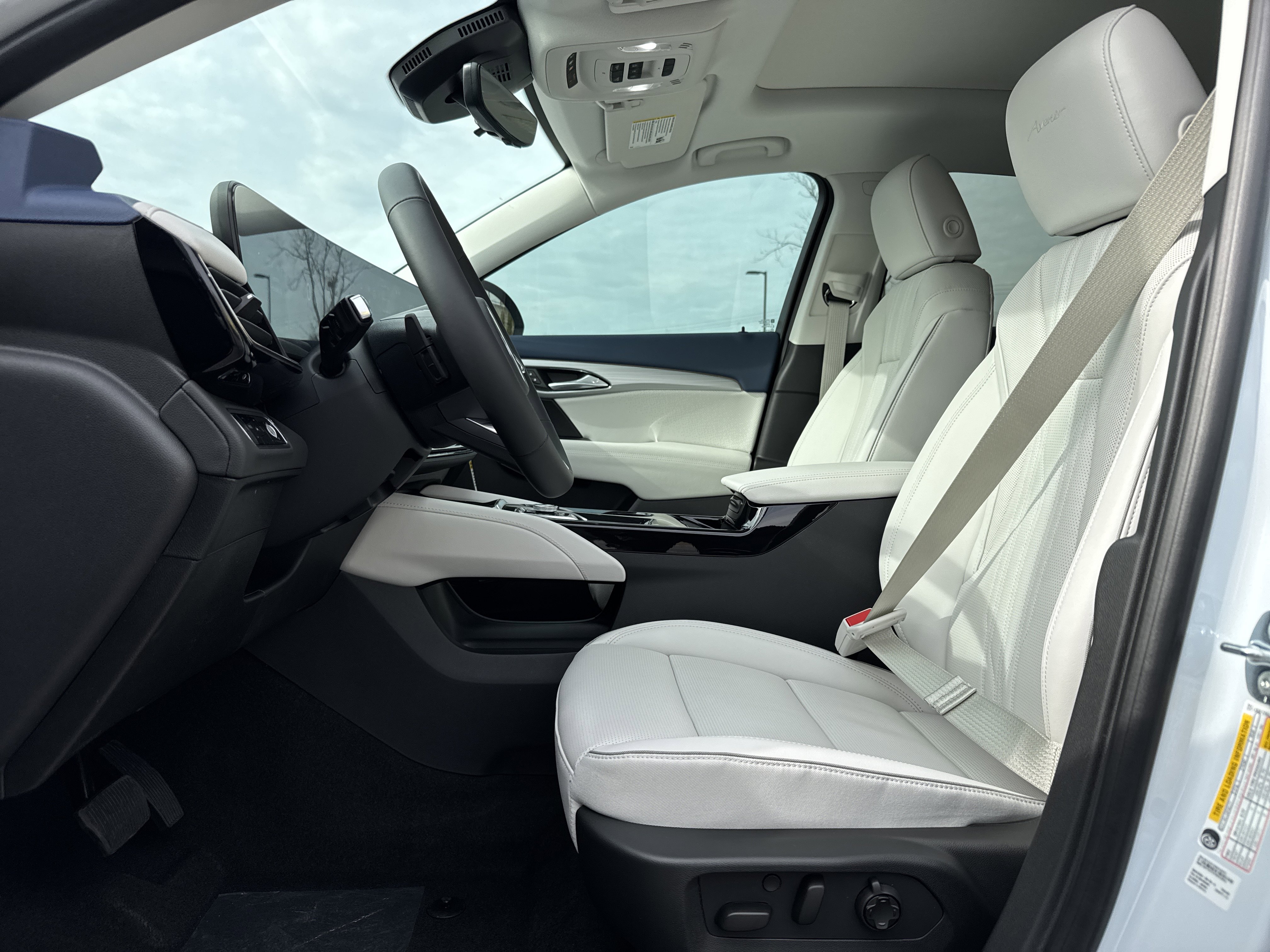 New 2026 Buick Envision Avenir AWD/4WD image 16