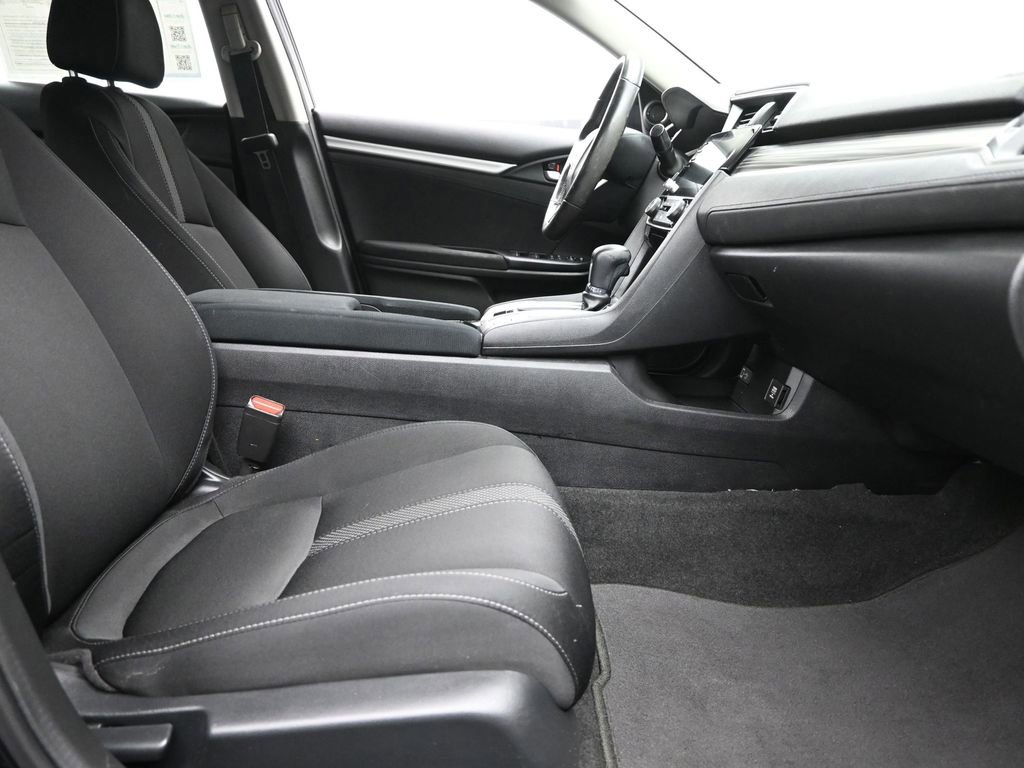 Used 2019 Honda Civic EX image 7