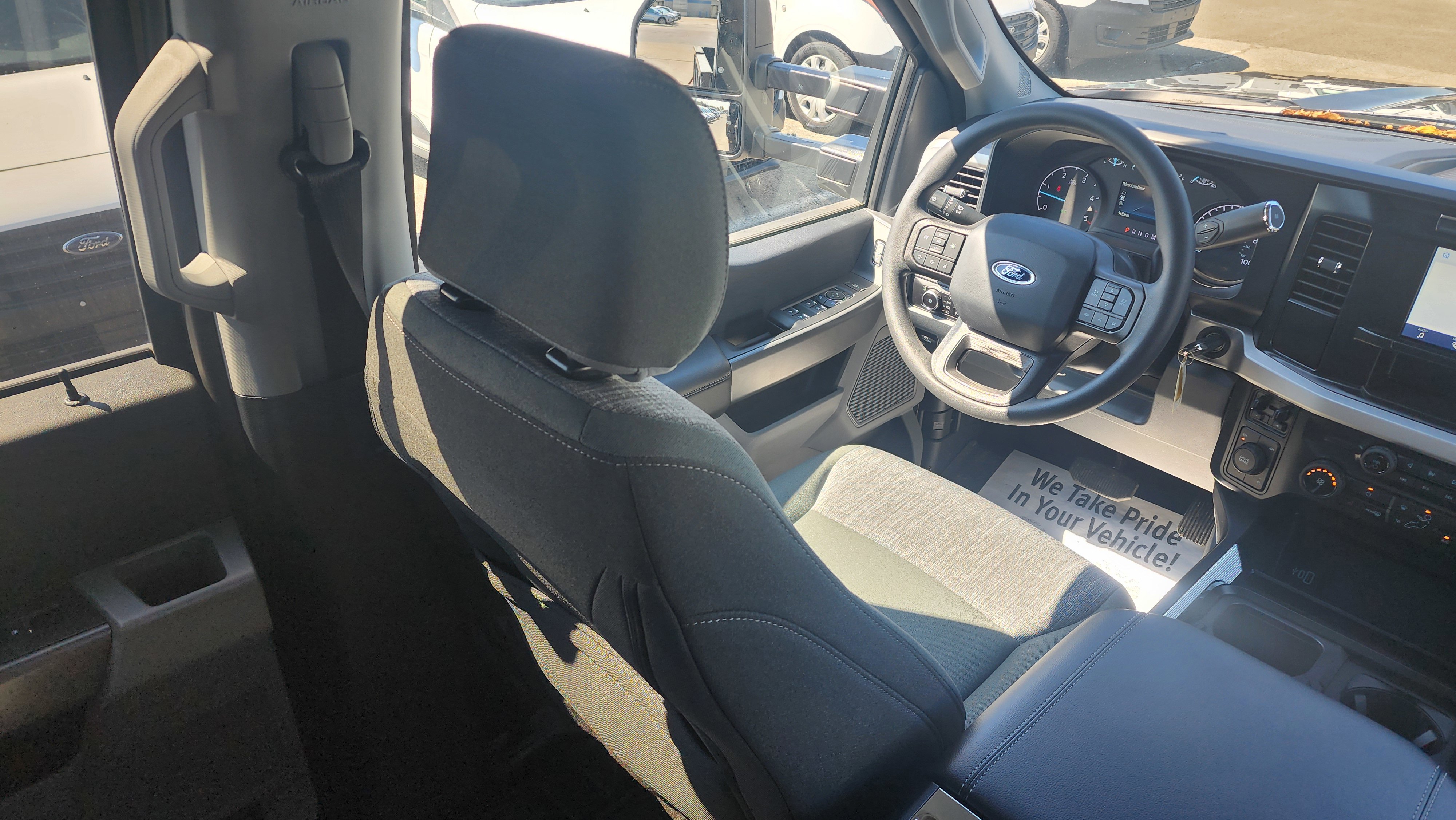 New 2023 Ford F350 XLT w/ XLT Value Package image 14