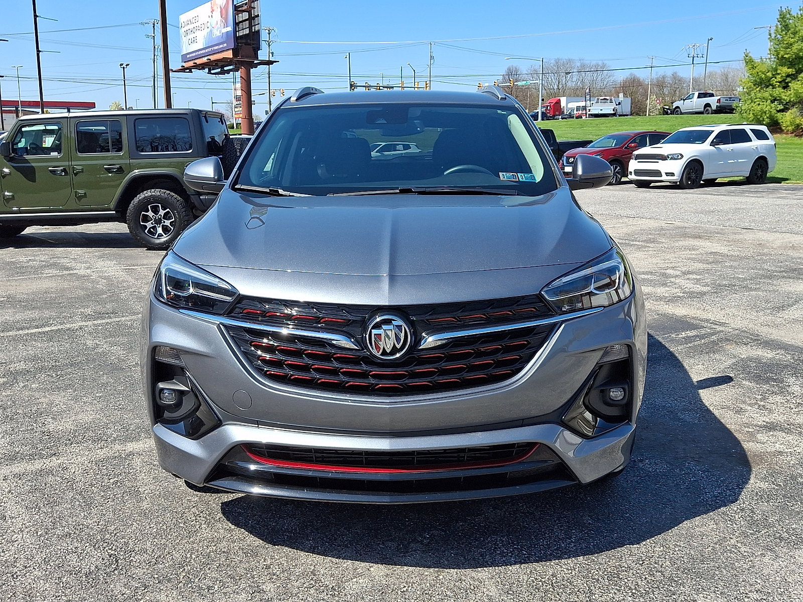 Used 2021 Buick Encore GX Essence w/ Sport Touring Package image 4