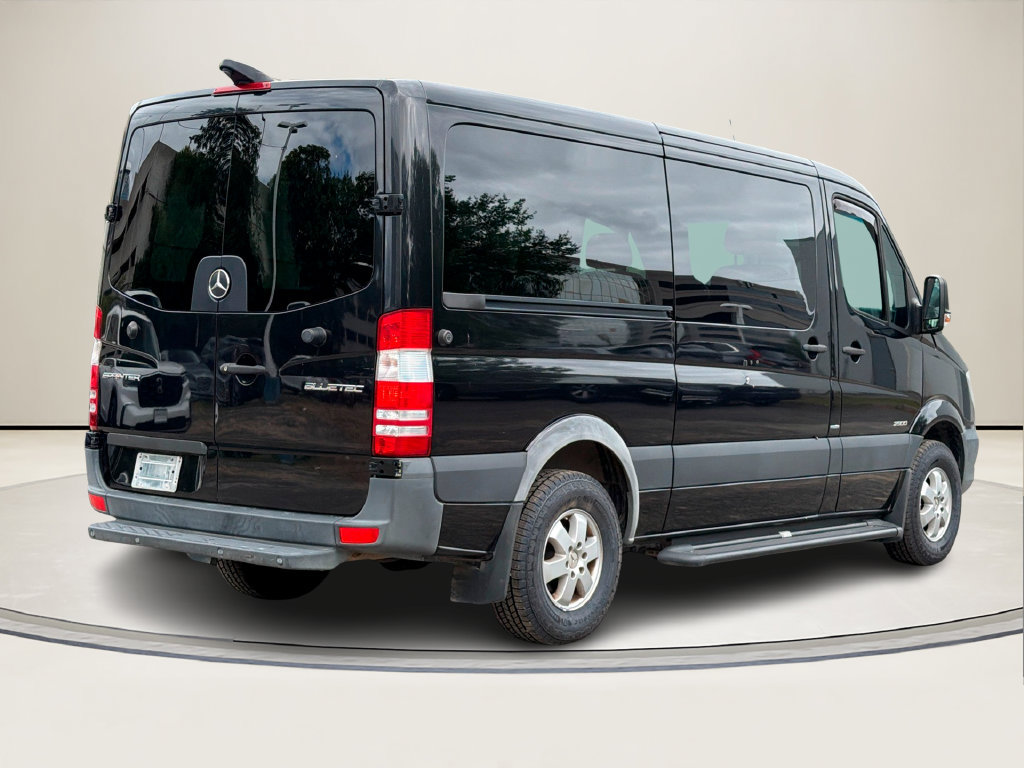 Used 2015 Mercedes-Benz Sprinter 2500 image 4