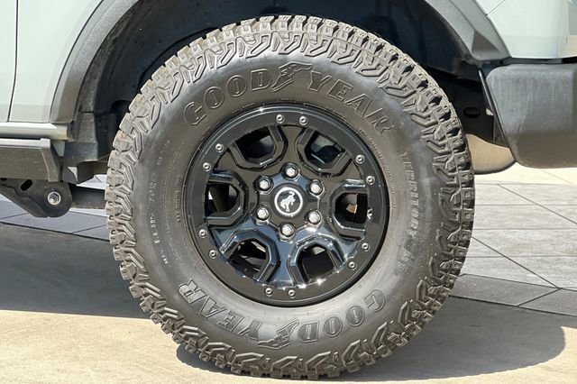 Used 2023 Ford Bronco Wildtrak AWD/4WD image 36