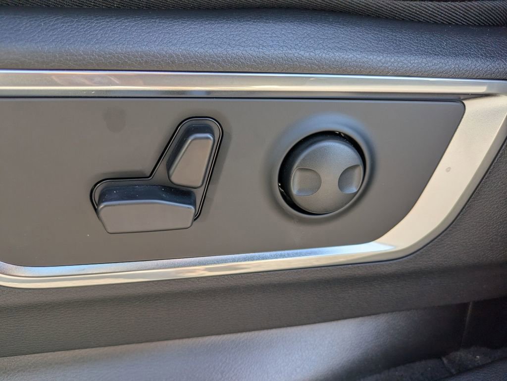 New 2026 RAM 1500 Laramie w/ Night Edition image 18