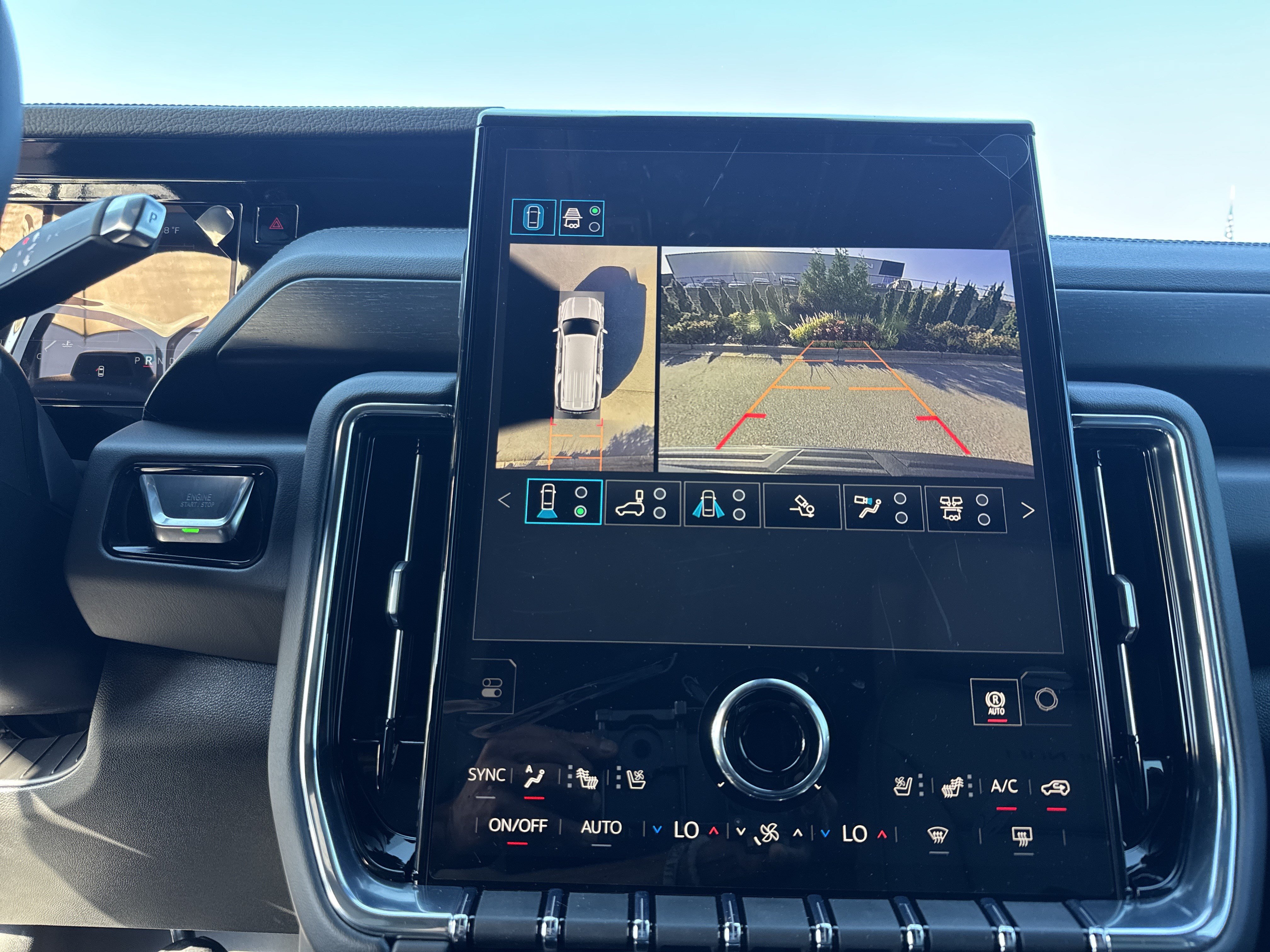 New 2026 GMC Yukon XL Denali w/ Denali Reserve Package RWD image 27