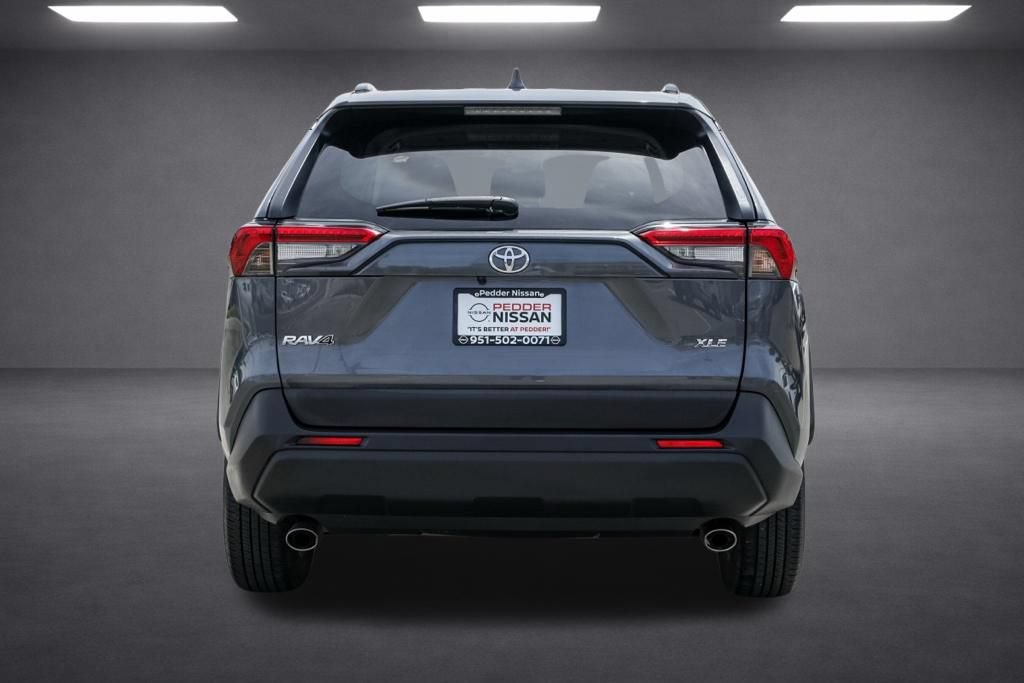 Used 2025 Toyota RAV4 XLE FWD image 5