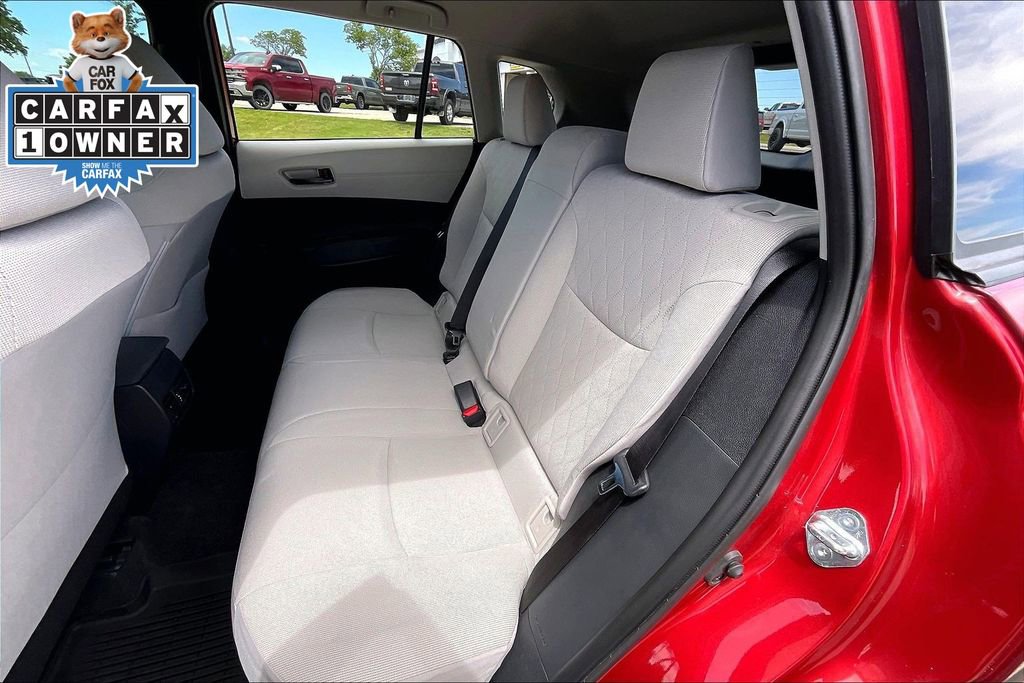 Used 2026 Toyota Corolla Cross LE AWD/4WD image 25