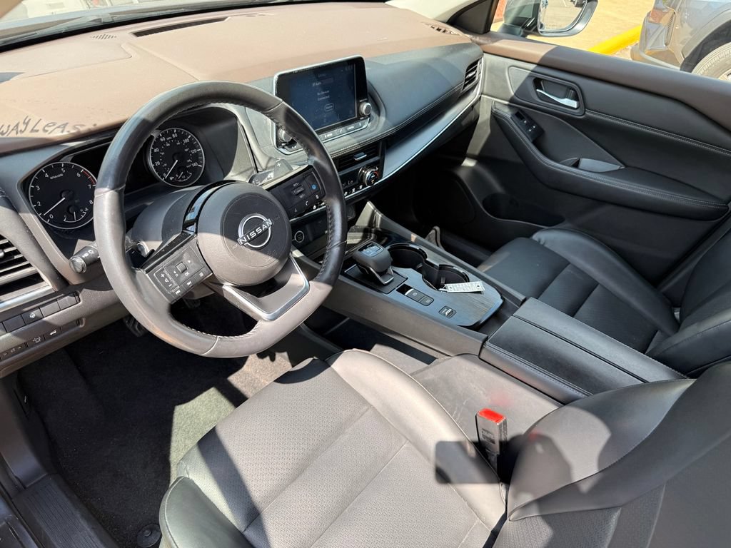 Used 2023 Nissan Rogue SV w/ SV Premium B Package FWD image 20