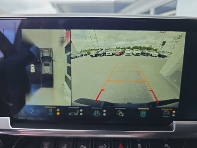 Certified 2024 Chevrolet Silverado 2500 LTZ w/ LTZ Plus Package image 20