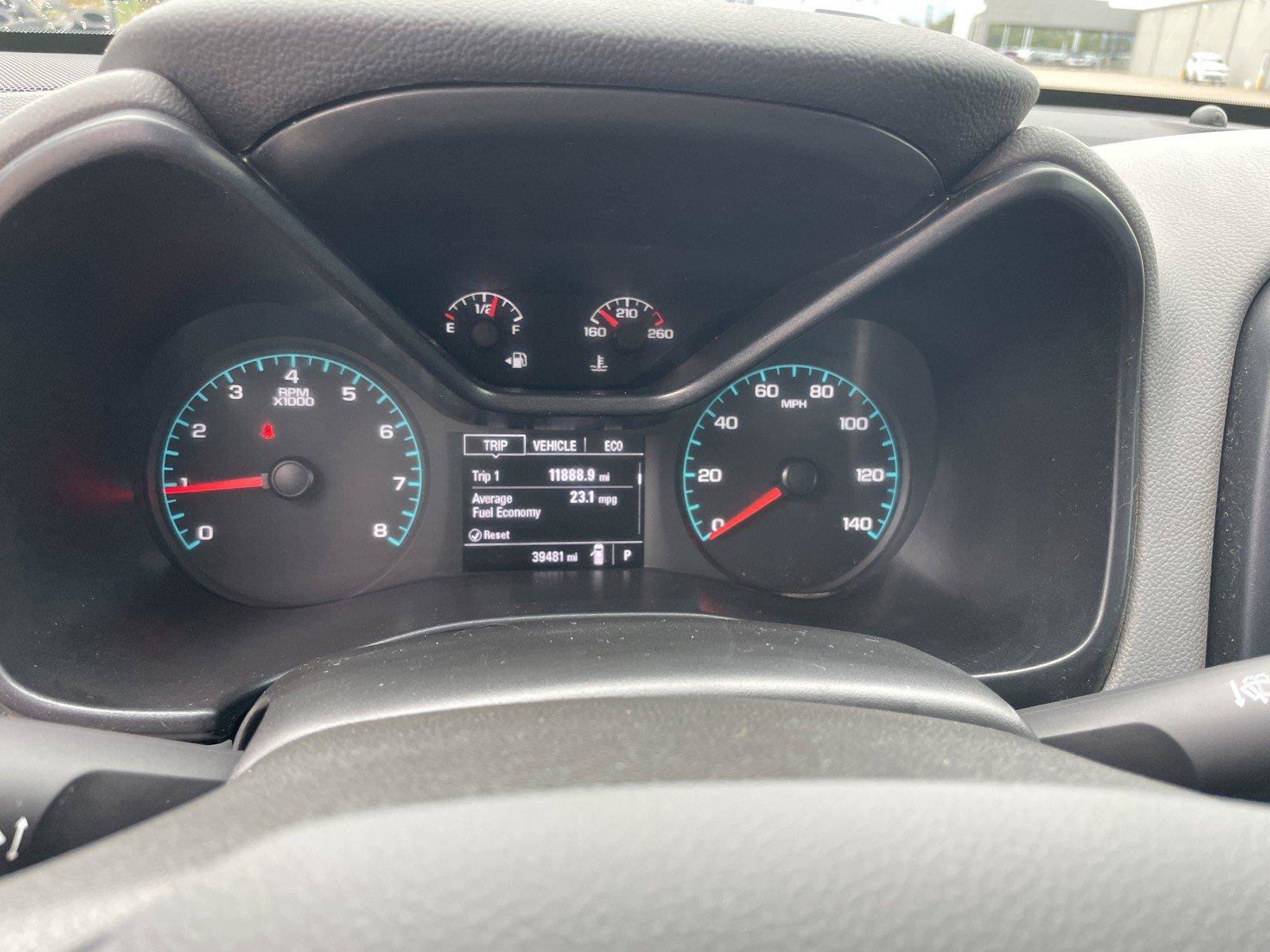 Used 2022 Chevrolet Colorado W/T RWD image 17